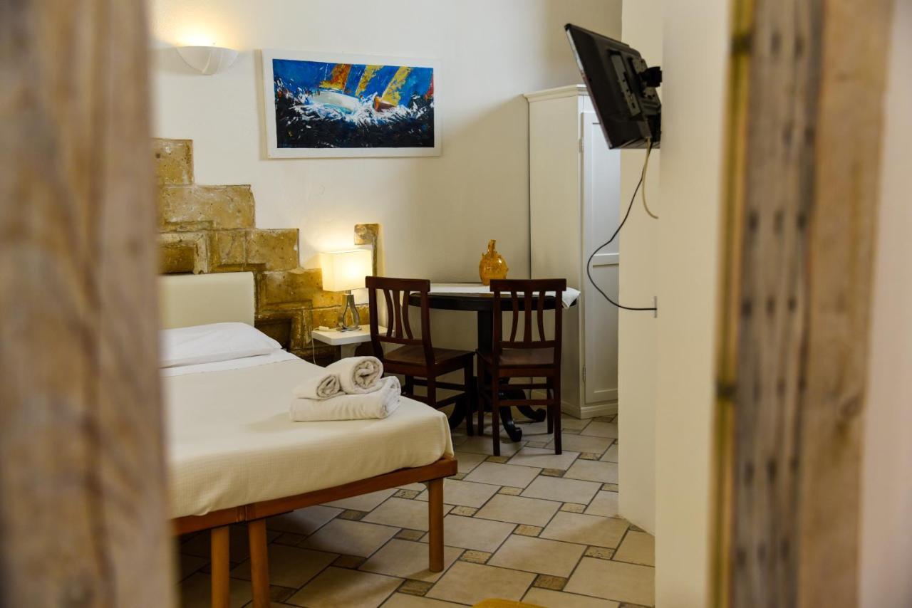 B&B Demetra Appartamenti Lecce Buitenkant foto